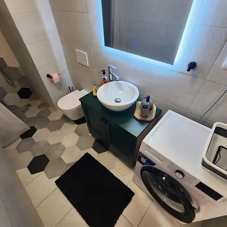 Apartament Olja Sea View *