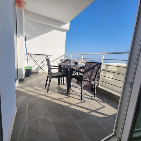 Olja Sea View Apartment Sarande
